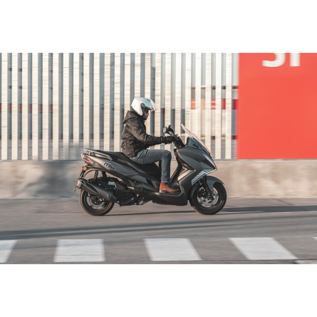 Mitt Motas e Scooters Novas em Portugal - preços e características - Andar  de Moto